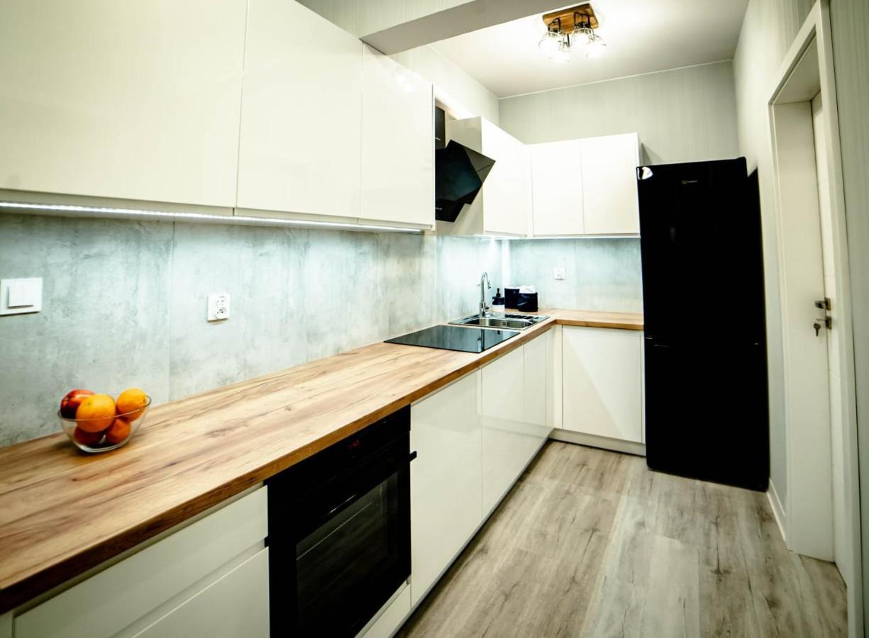 Lofty Apartamenty Namyslow I المظهر الخارجي الصورة
