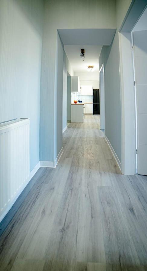 Lofty Apartamenty Namyslow I المظهر الخارجي الصورة